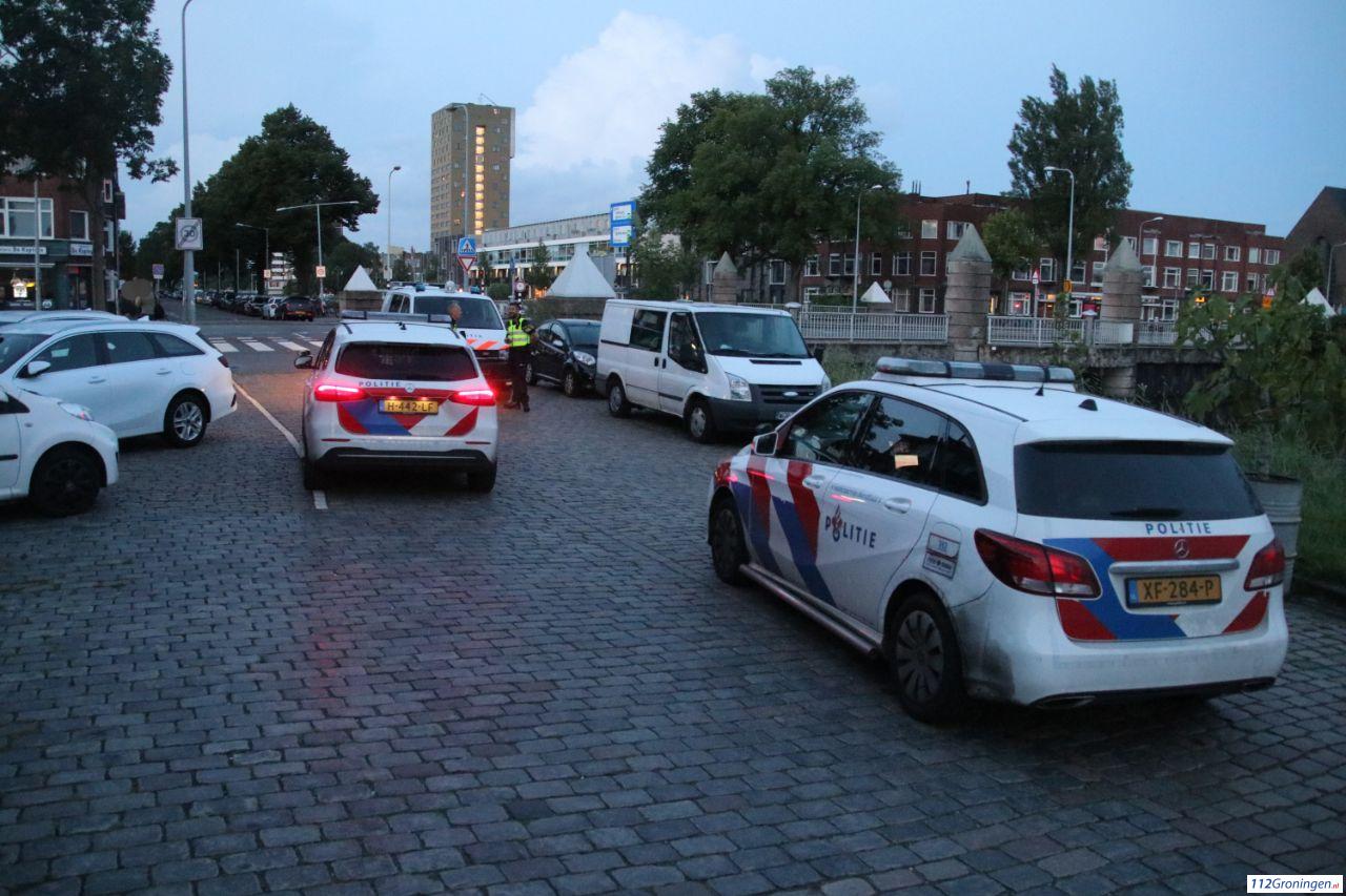 Politie Zoekt Naar Mogelijke Auto-inbreker In Stad Groningen ...