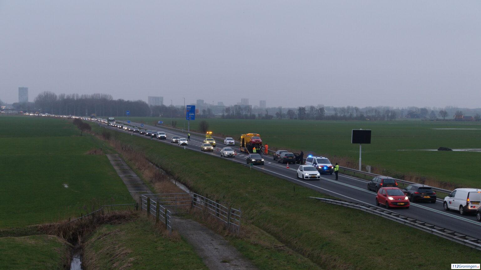 Ongeval op de Eemshavenweg bij Zuidwolde, 1 gewonde. Ongeval op de Eemshavenweg bij Zuidwolde, 1 gewonde.