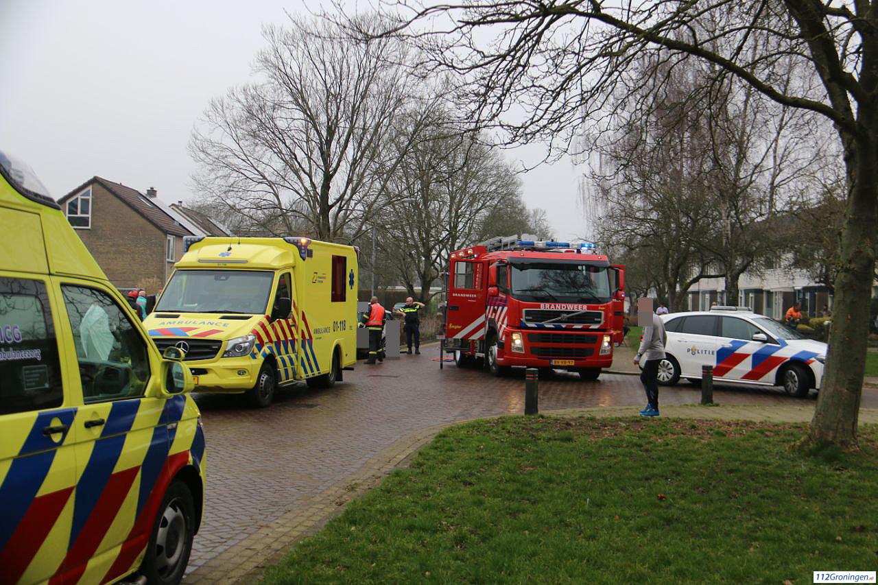 Zeer ernstig ongeval op de Continentenlaan in Veendam, 1 meisje zwaargewond.