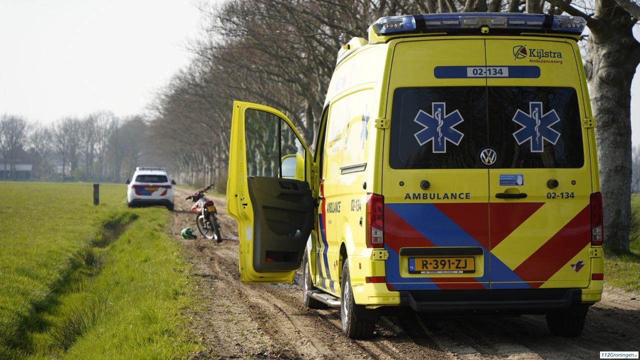 ongeval met een crossmotor in Veenhuizen. ongeval met een crossmotor in Veenhuizen.