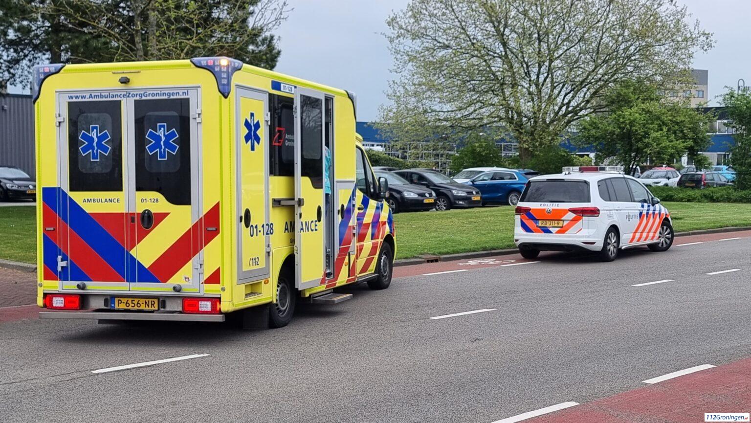 Aanrijding tussen een busje en scooter in Groningen. Aanrijding tussen een busje en scooter in Groningen.