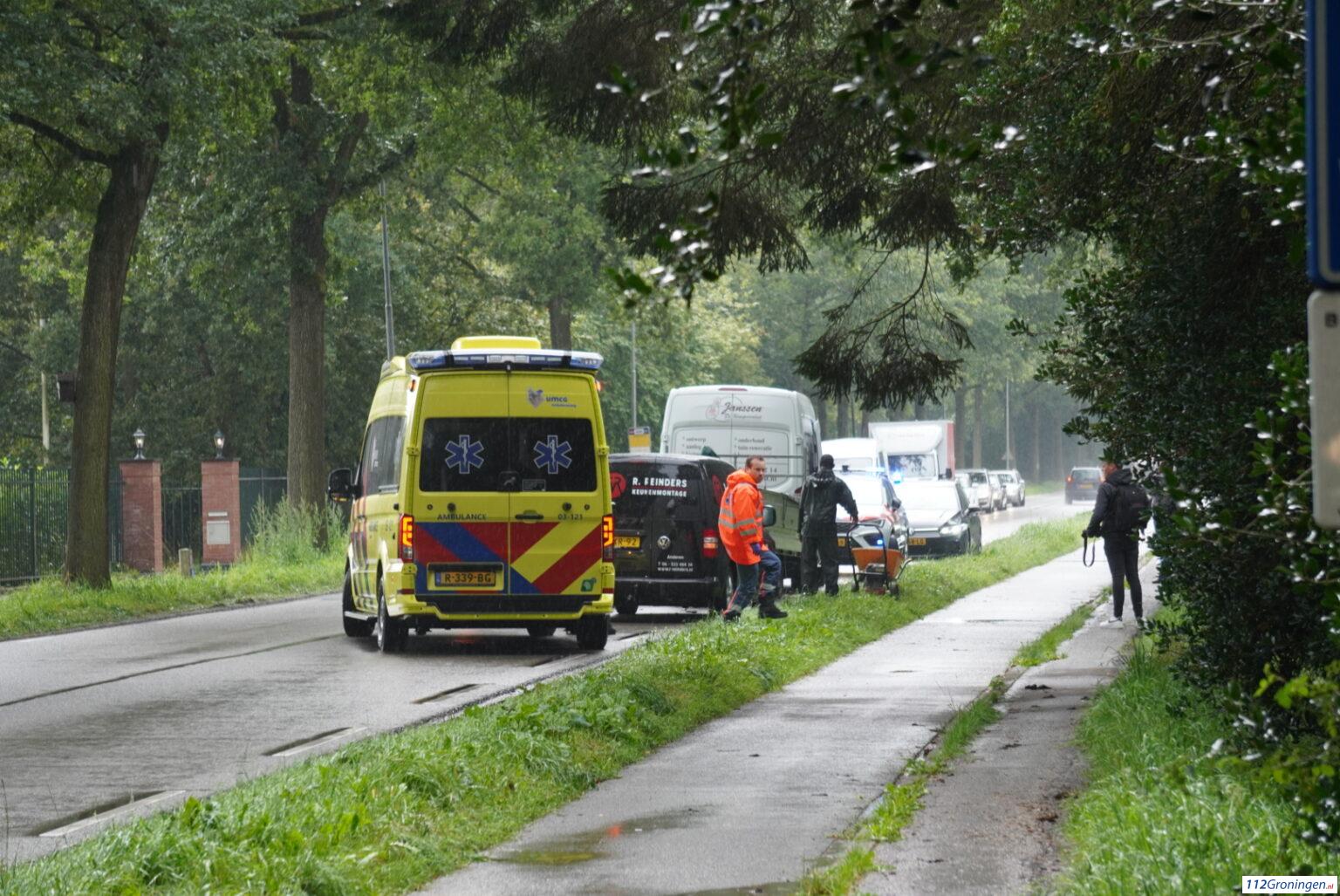 Fors ongeval op Rijksstraatweg bij Glimmen. Fors ongeval op Rijksstraatweg bij Glimmen.