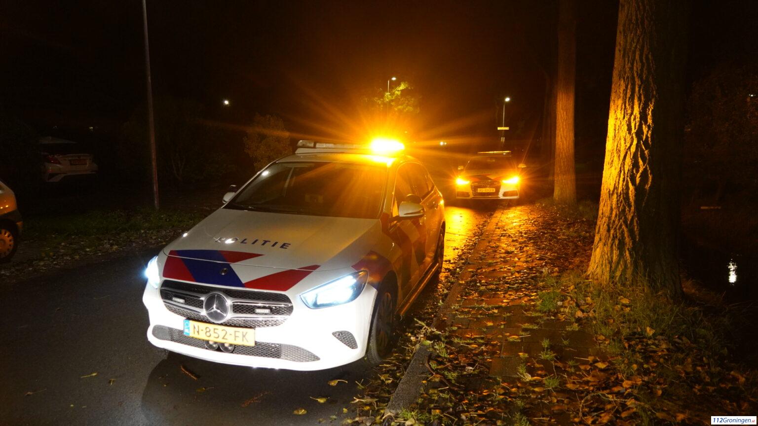 Fietser ten val na botsing met auto in Leeuwarden. Fietser ten val na botsing met auto in Leeuwarden.