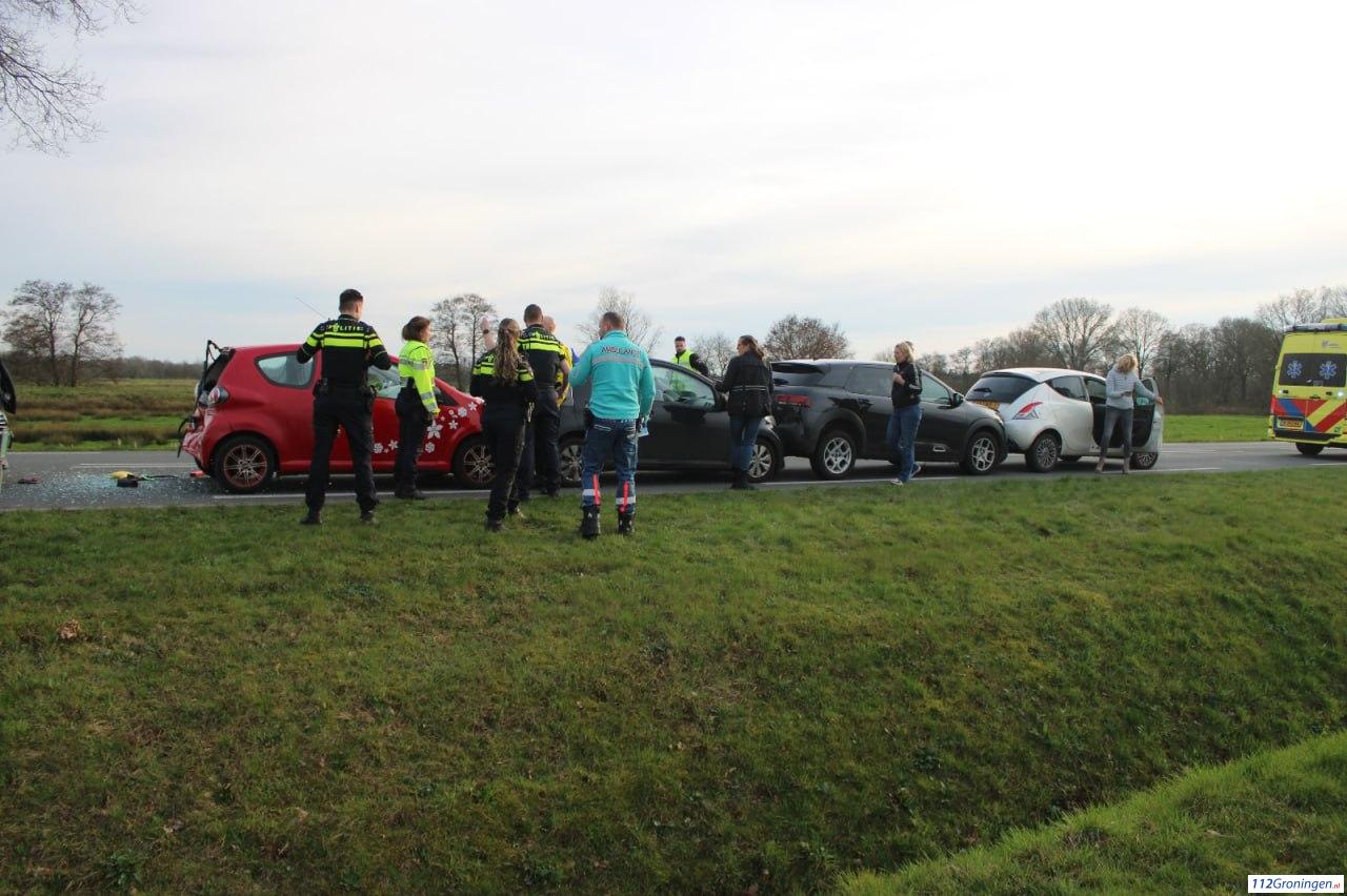 Kettingbotsing op de N372 tussen Roden en Peize. Kettingbotsing op de N372 tussen Roden en Peize.