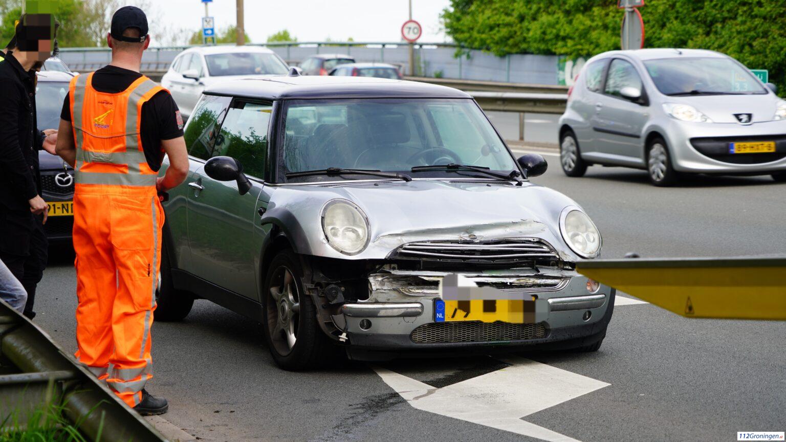 Eenzijdig ongeval op de N370 t.h.v. de Peizerweg. Eenzijdig ongeval op de N370 t.h.v. de Peizerweg.