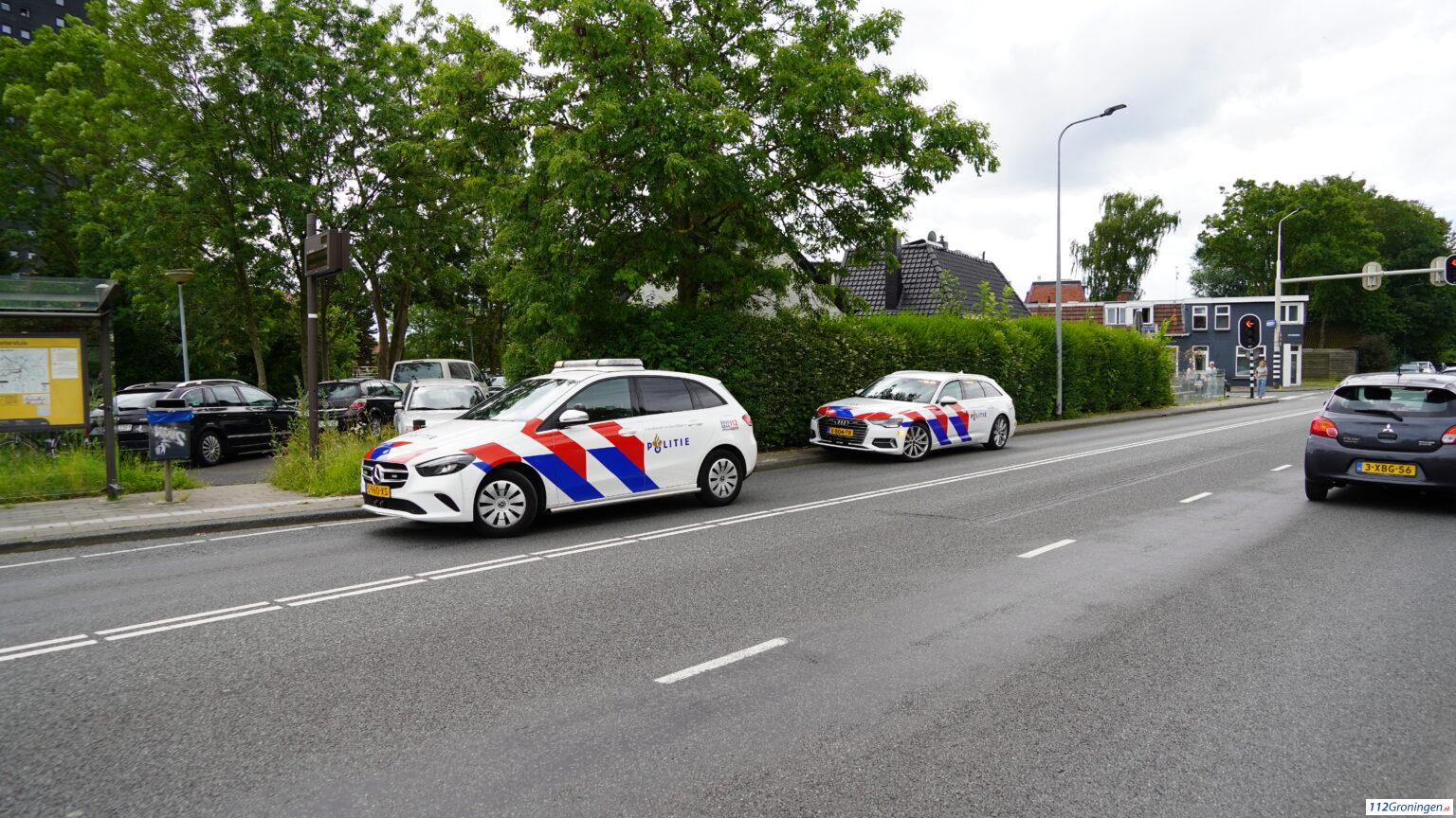 Kop-staartbotsing op de Rijksweg: één gewonde. Kop-staartbotsing op de Rijksweg: één gewonde.