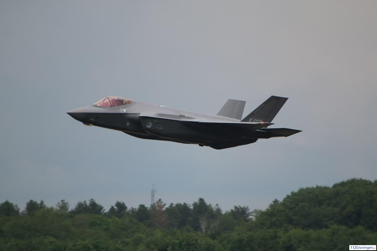 f35