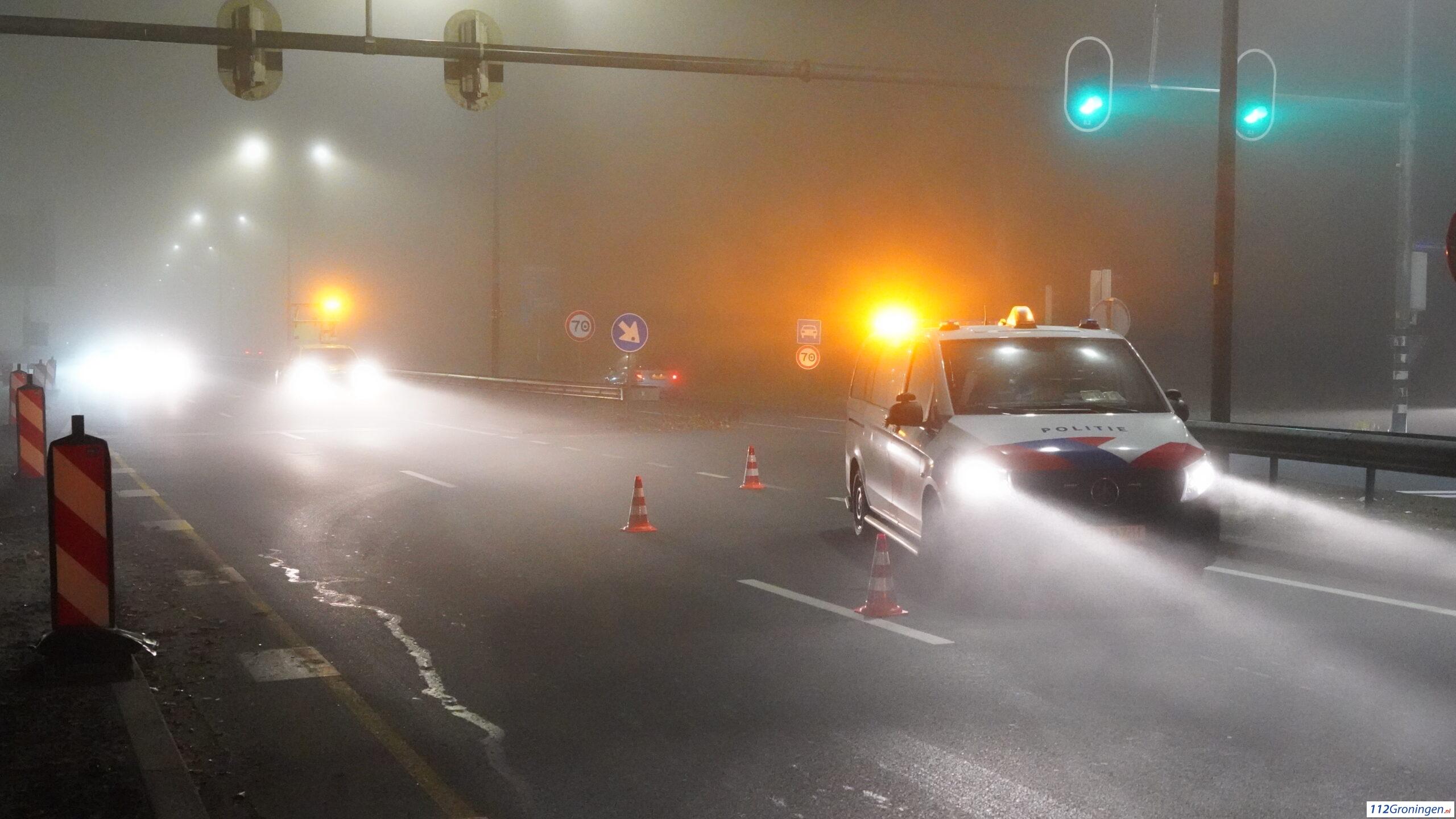 Veel schade na aanrijding tussen twee auto’s Boompjes Rotterdam. Veel schade na aanrijding tussen twee auto’s Boompjes Rotterdam.