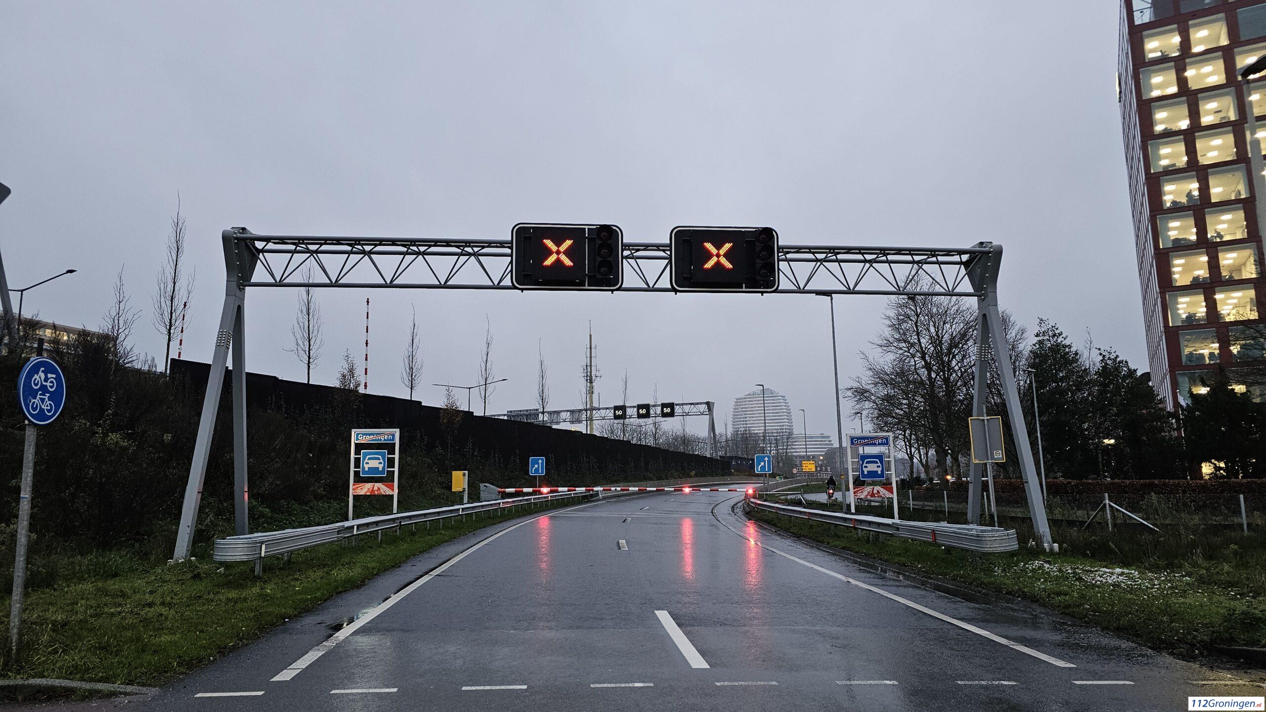 Oprit Europaweg was tijdelijk afgesloten vanwege aanrijding op N7. Oprit Europaweg was tijdelijk afgesloten vanwege aanrijding op N7.