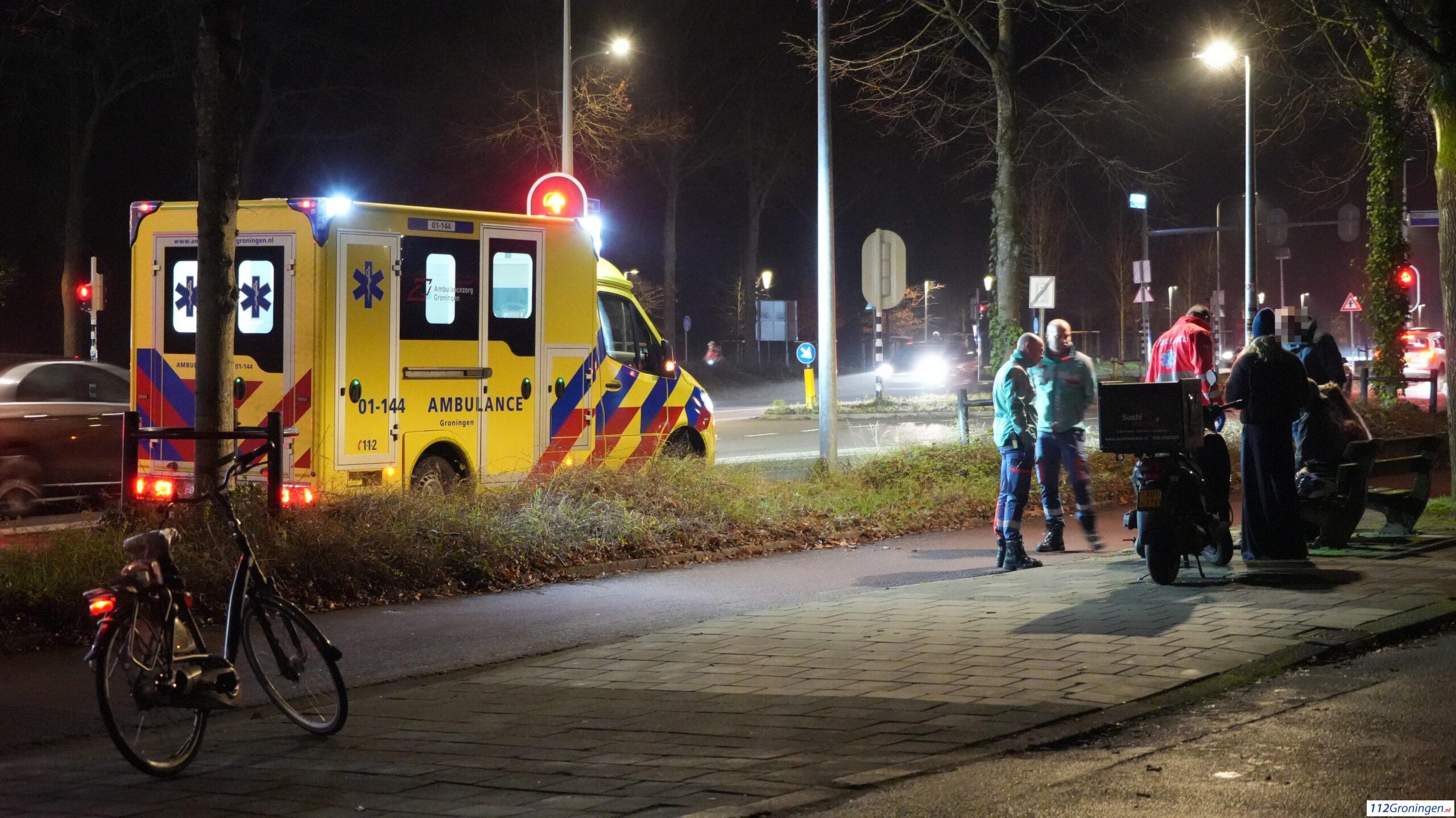 Hulpdiensten rukken uit voor eenzijdige aanrijding Groningen. Hulpdiensten rukken uit voor eenzijdige aanrijding Groningen.