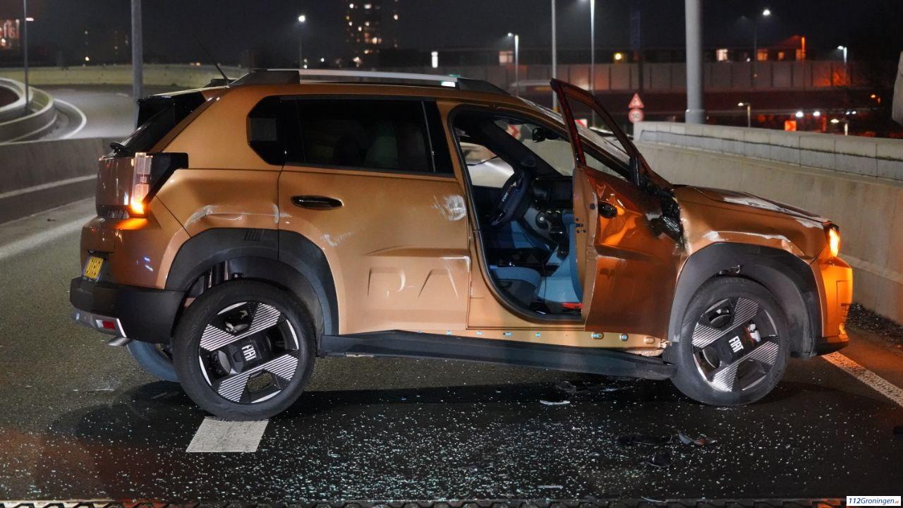 Forse aanrijding op N370 bij Groningen. Forse aanrijding op N370 bij Groningen.