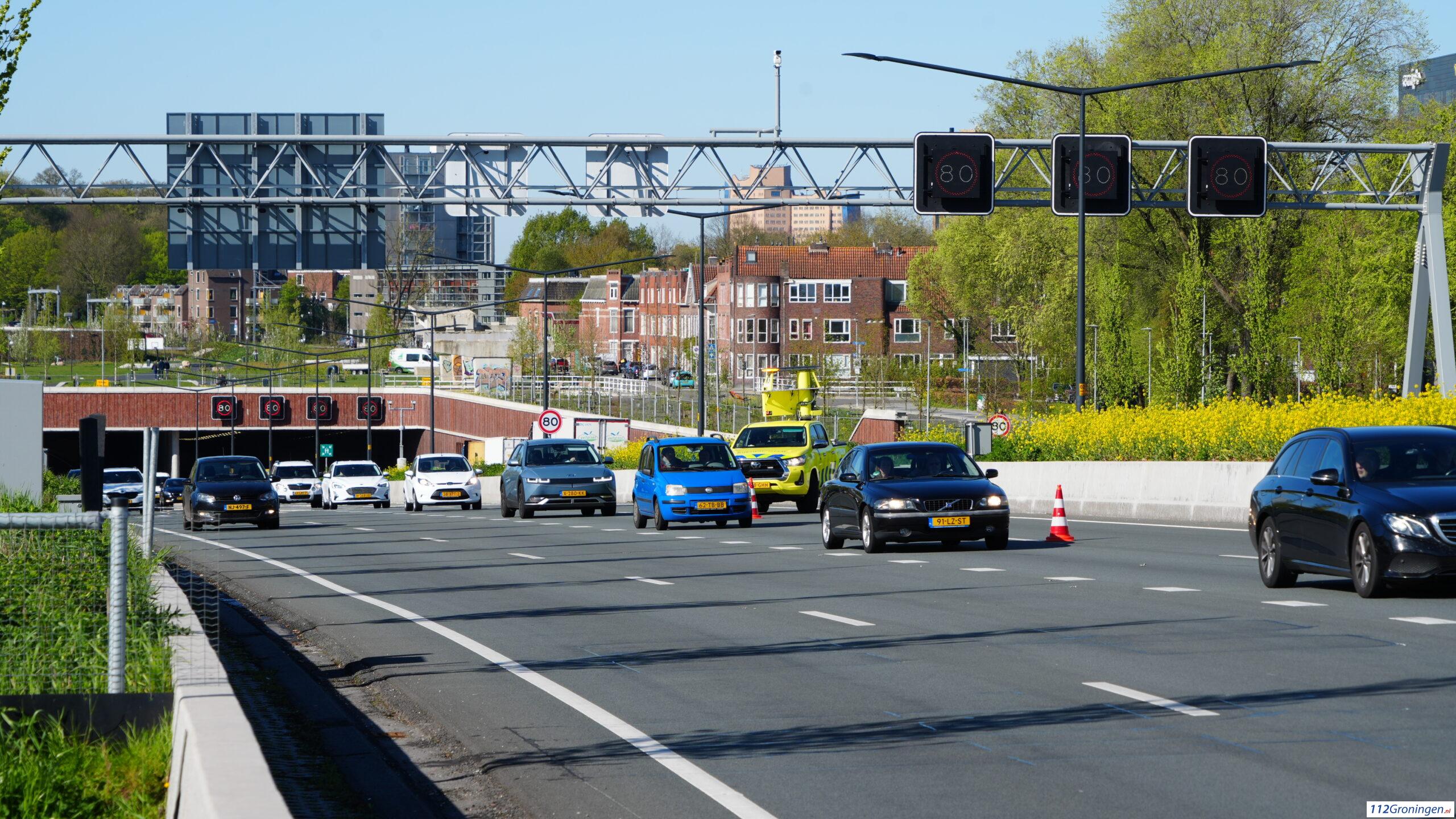 Ongeval op N7 tussen knooppunt Julianaplein en Euvelgunne. Ongeval op N7 tussen knooppunt Julianaplein en Euvelgunne.