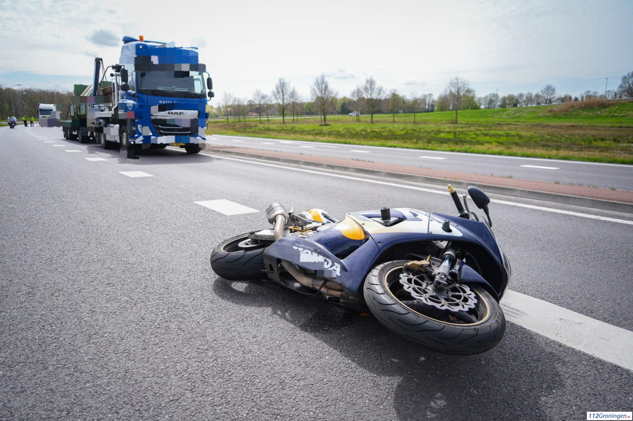 Ongeval op de N366 bij Alteveer. Ongeval op de N366 bij Alteveer.