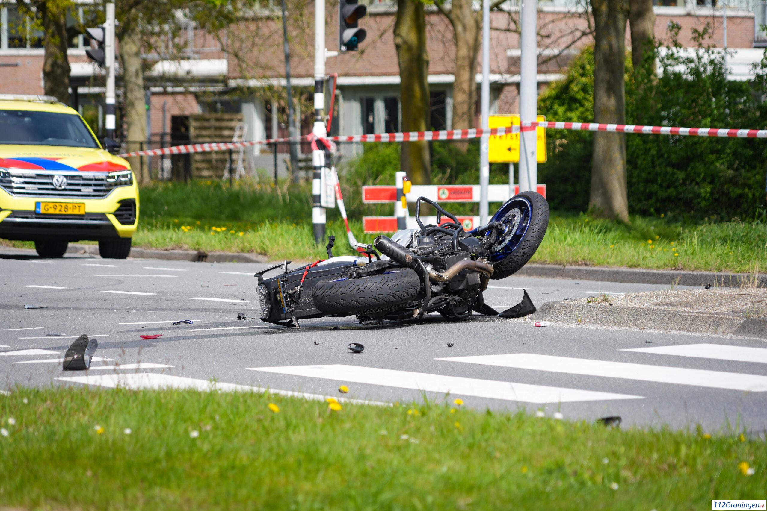 Zeer ernstig motor ongeval op de Paterswoldseweg. Zeer ernstig motor ongeval op de Paterswoldseweg.