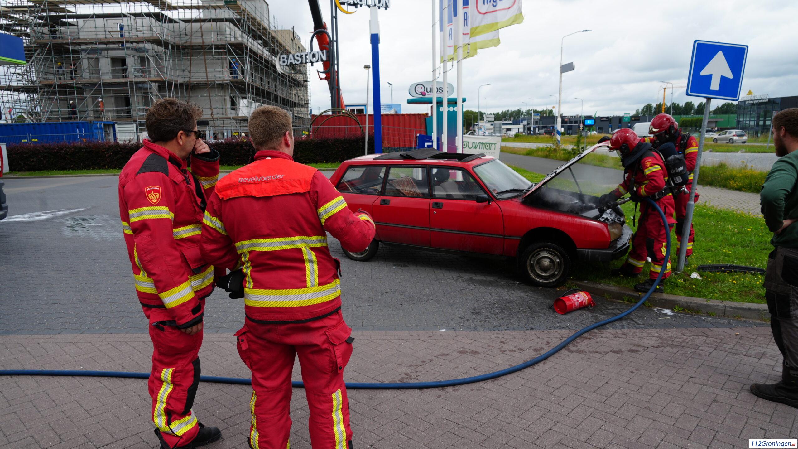Autobrand Winschoterweg Groningen + ongeval Hereweg. Autobrand Winschoterweg Groningen + ongeval Hereweg.