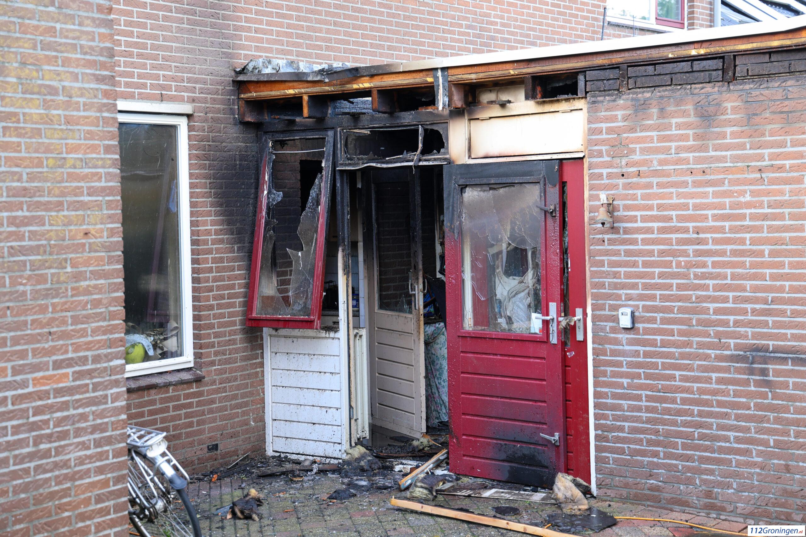 Middelbrand aan de Sleedoornweg in Winschoten, 1 kat overleden (update)