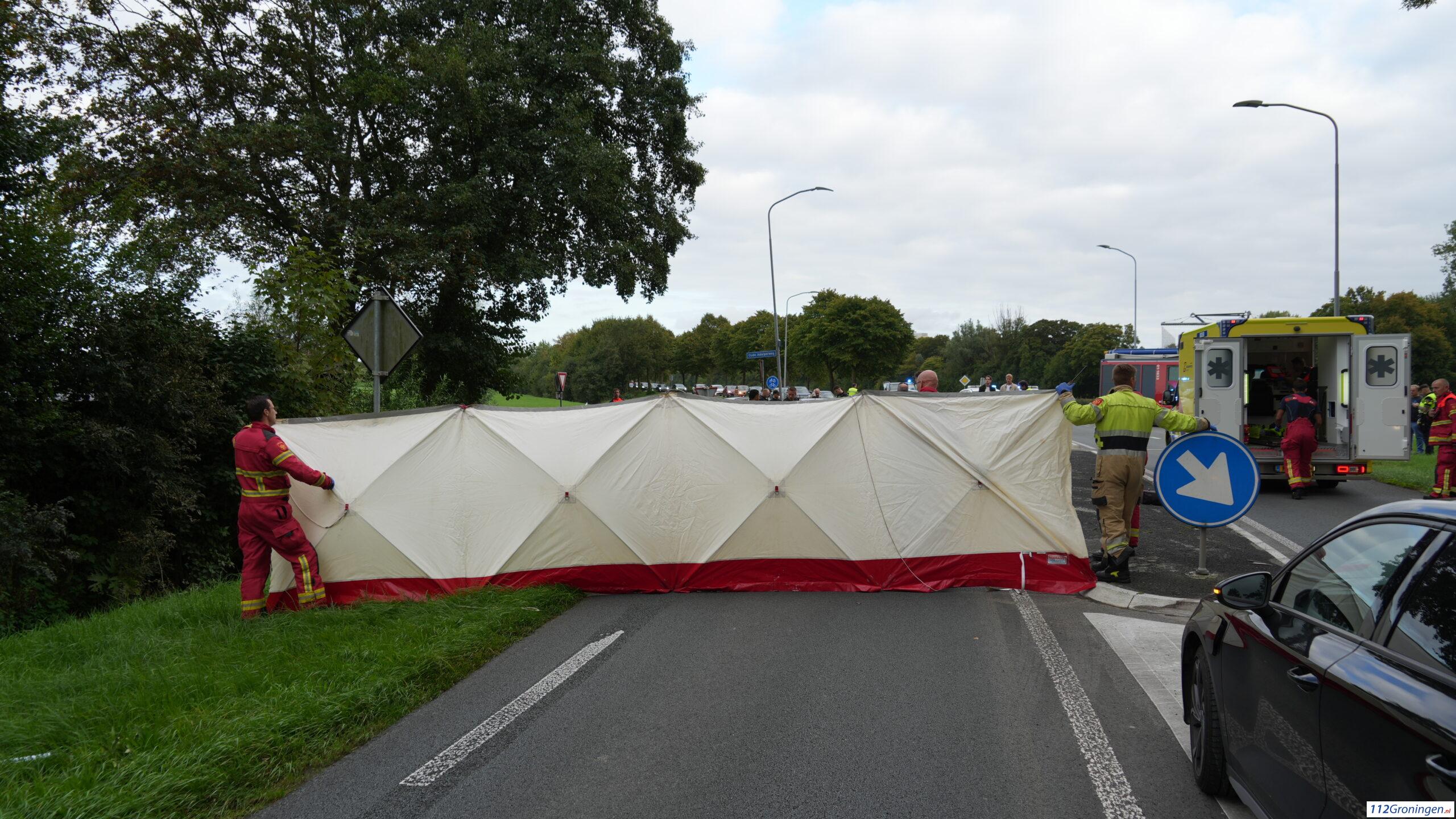 Zeer ernstig ongeval op de N361 Winsumerweg, 1 zwaargewonde fietser